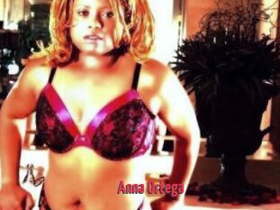 Anna_Ortega