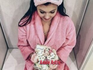 Annie_Astie
