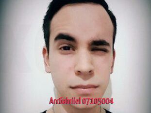 ArcGabriiel-07105004
