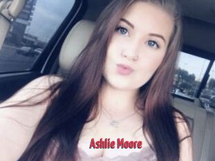 Ashlie_Moore