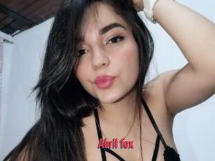Abril_fox