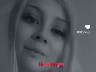BlondeBunnyy