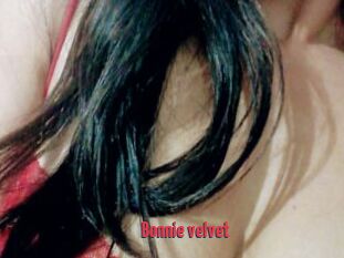 Bonnie_velvet