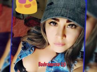 Badvanessa_19