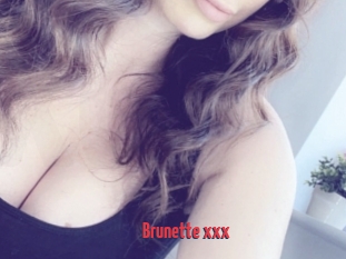 Brunette_xxx