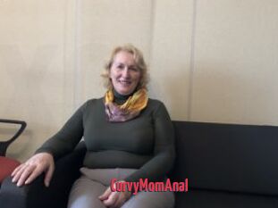 CurvyMomAnal