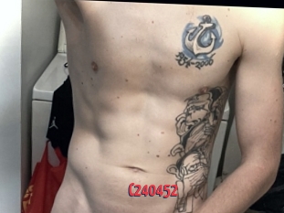 C240452