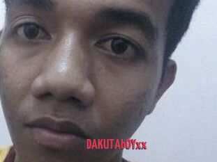 DAKUTAbOYxx