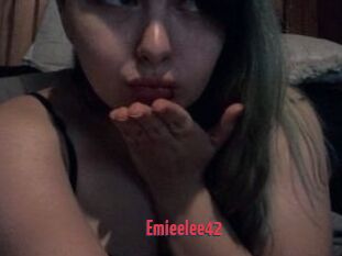 Emieelee42