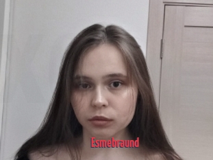 Esmebraund