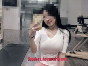 Goodsex_housewife_mm