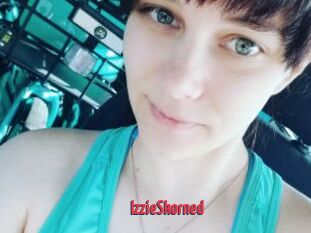 IzzieSkorned