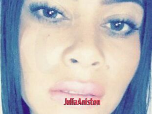 Julia_Aniston