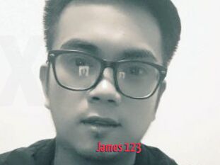 James_123