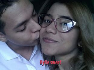 Kylie_sweet