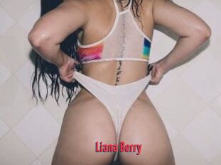 Liana_Berry