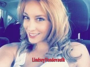 LindseyVundevaulk