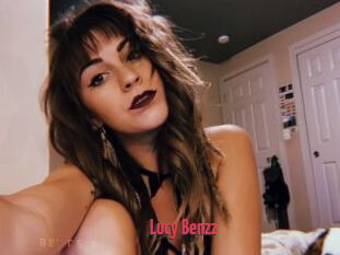 Lucy_Benzz