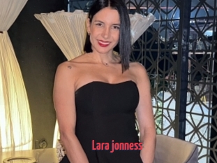 Lara_jonness