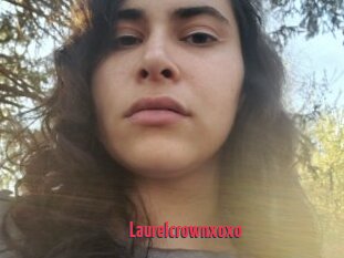 Laurelcrownxoxo