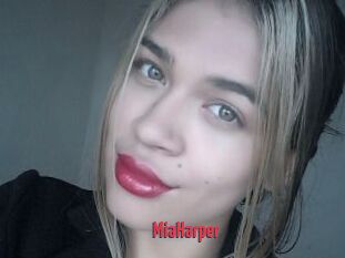 MiaHarper