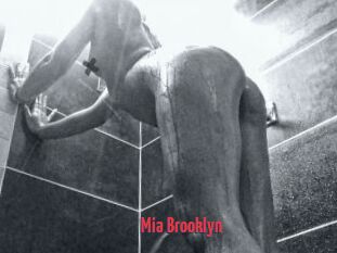 Mia_Brooklyn