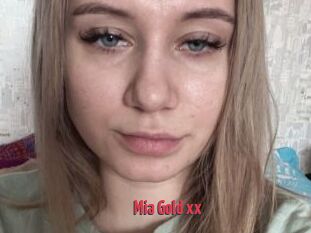 Mia_Gold_xx
