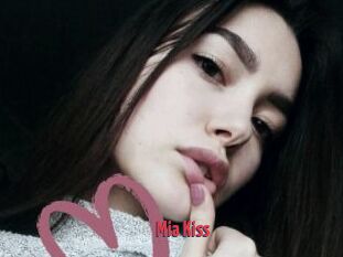 Mia_Kiss_