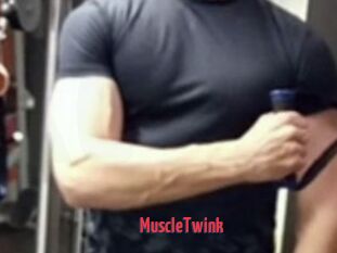 MuscleTwink