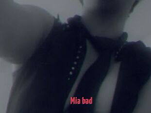 Mia_bad