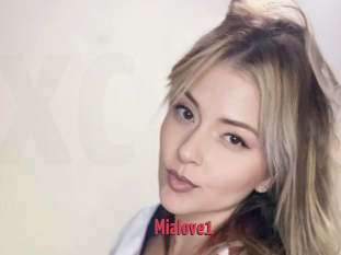 Mialove1