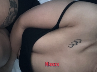 Miaxxx