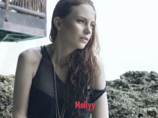 Mollyy