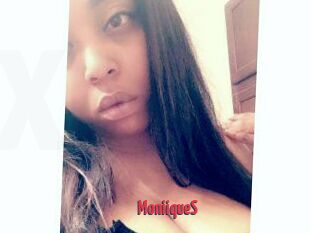 MoniiqueS