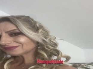 Moniqueblonde