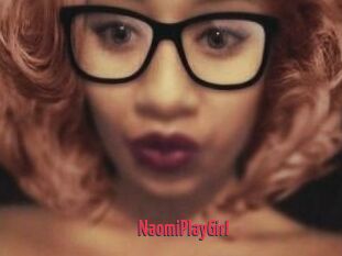 NaomiPlayGirl