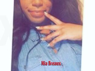 Nia_Breaux