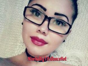 NiurkaBigTitsDanceHot