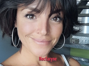 Nectaryne