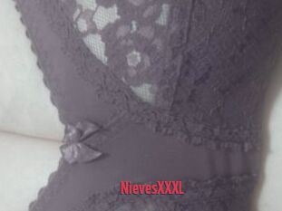 NievesXXXL