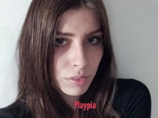 Playpia