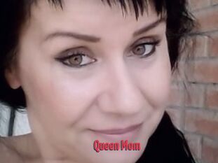 Queen_Mom