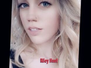 Riley_Hunt