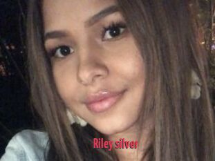 Riley_silver