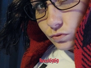 Roxxi6969
