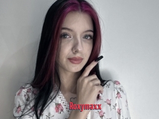 Roxymaxx