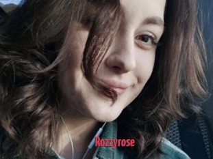 Rozzyrose