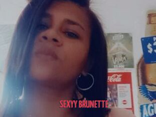 SEXYY_BRUNETTE