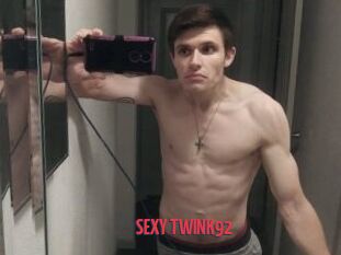 SEXY_TWINK92