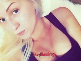 SexyBlonde_19